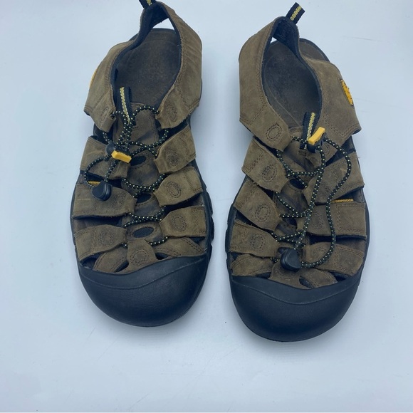 Keen Newport Brown Leather Men’s Hiking Water Sandals
